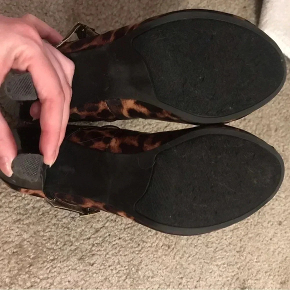 Madden Girl Leopard Print Pumps with Strap - Picture 4 of 4